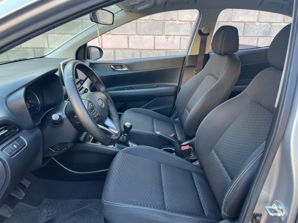 HYUNDAI HB 20 Hatch - Foto