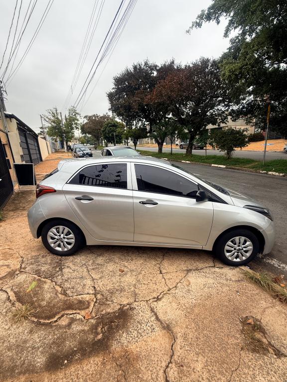 HYUNDAI HB 20 Hatch - Foto
