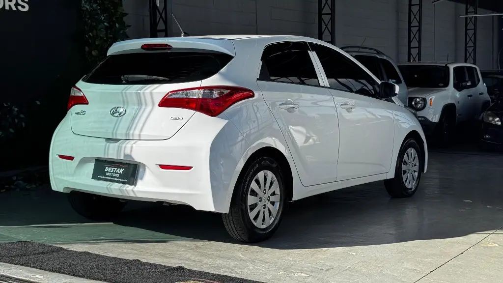 HYUNDAI HB 20 Hatch - Foto