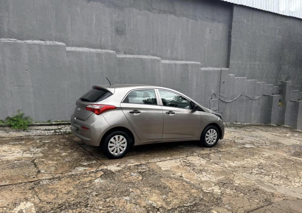 HYUNDAI HB 20 Hatch - Foto