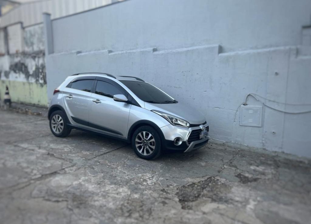 HYUNDAI HB 20 Hatch X - Foto