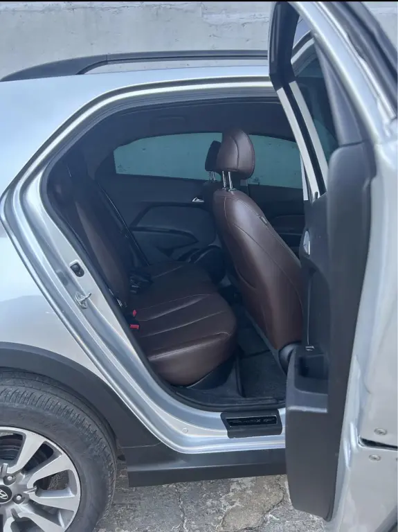 HYUNDAI HB 20 Hatch X - Foto