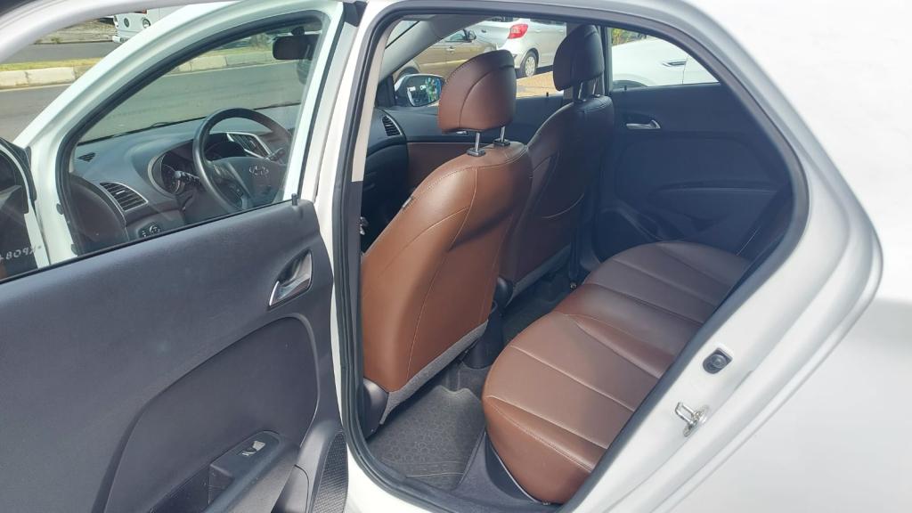 HYUNDAI HB 20 Hatch - Foto