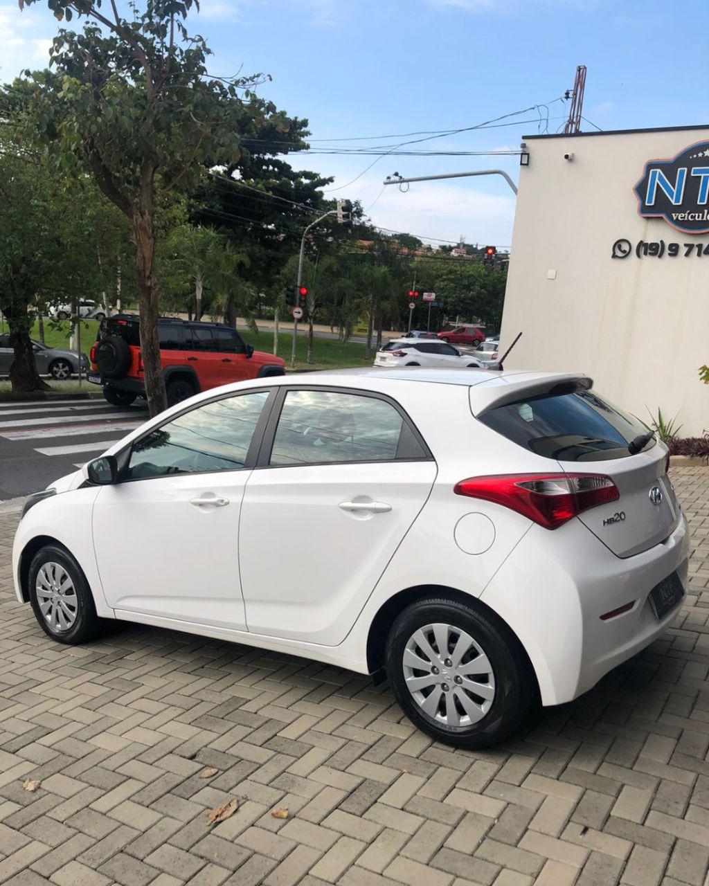 HYUNDAI HB 20 Hatch - Foto