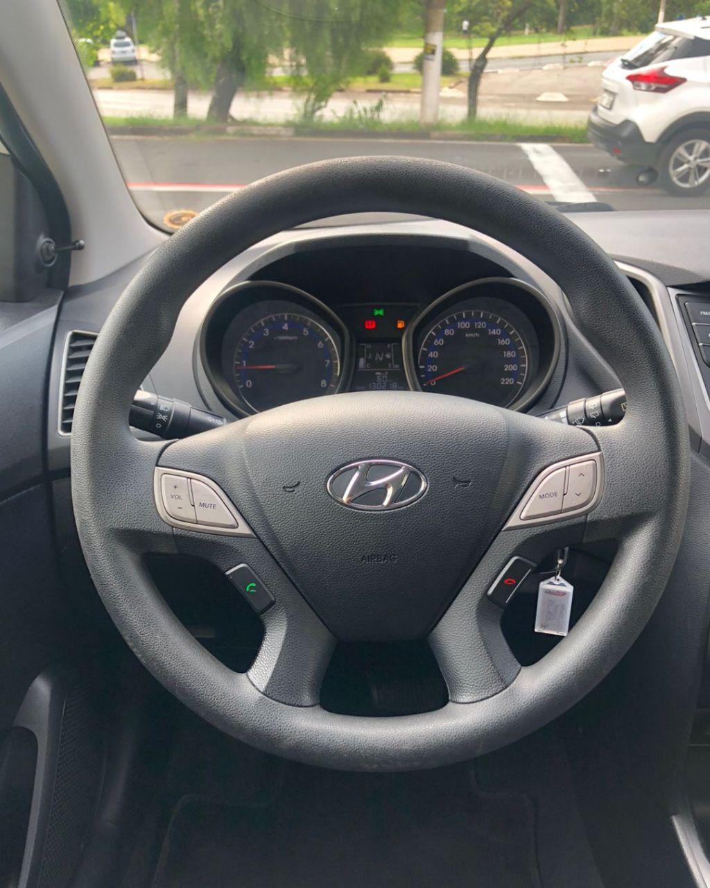 HYUNDAI HB 20 Hatch - Foto