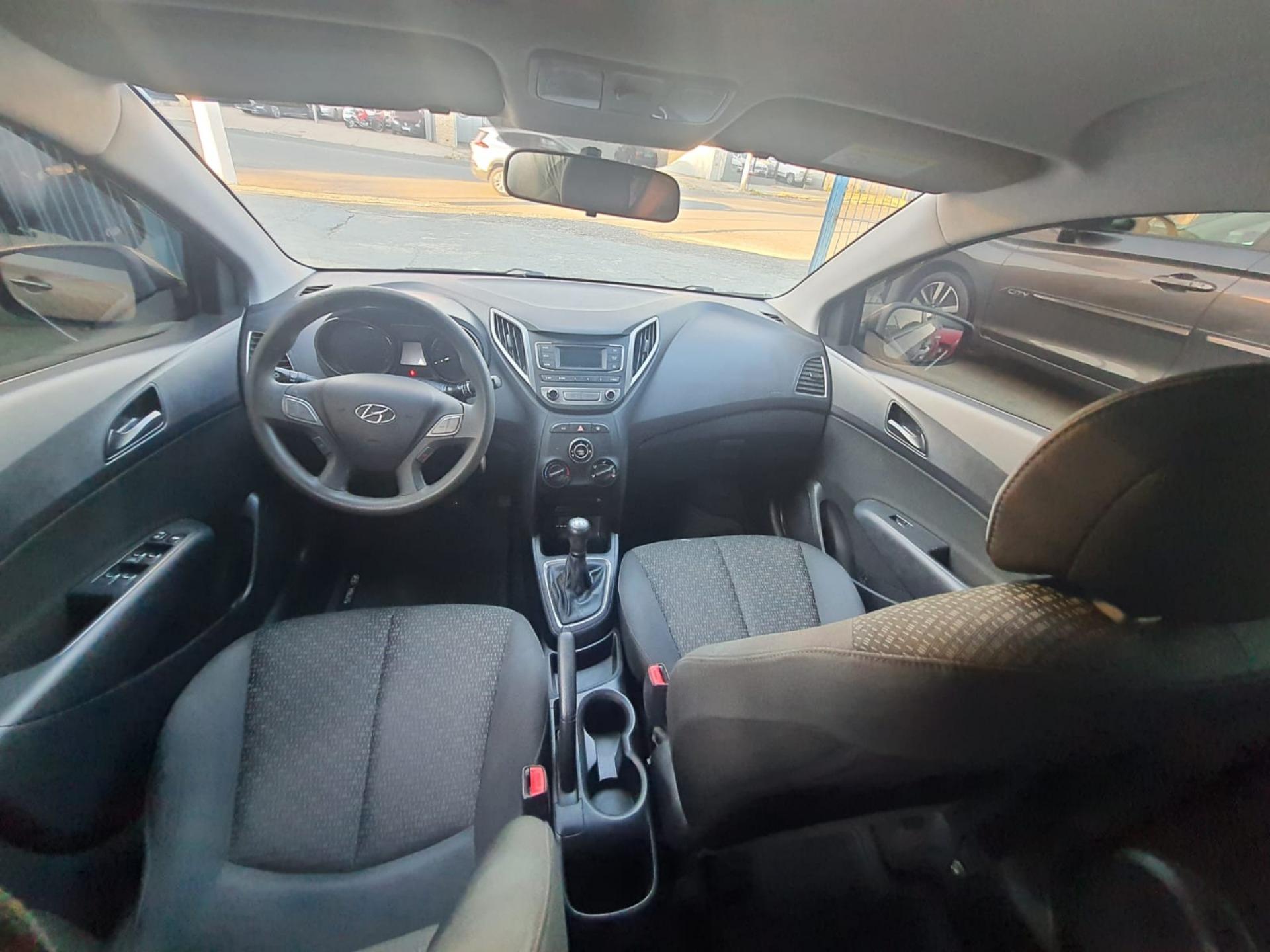 HYUNDAI HB 20 Hatch - Foto