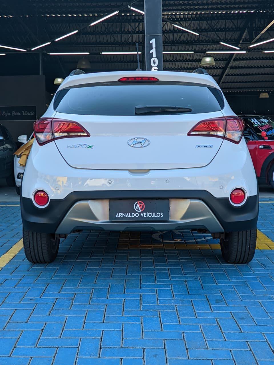 HYUNDAI HB 20 Hatch X - Foto
