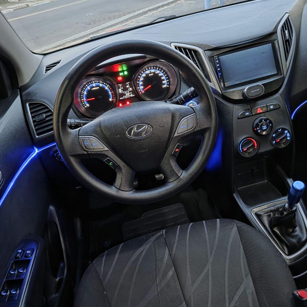 HYUNDAI HB 20 Hatch - Foto