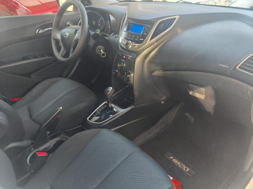 HYUNDAI HB 20 Hatch - Foto