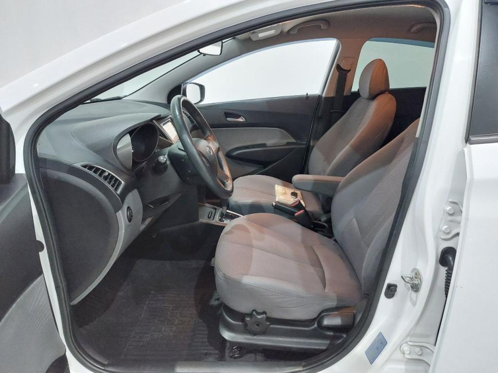 HYUNDAI HB 20 Hatch X - Foto