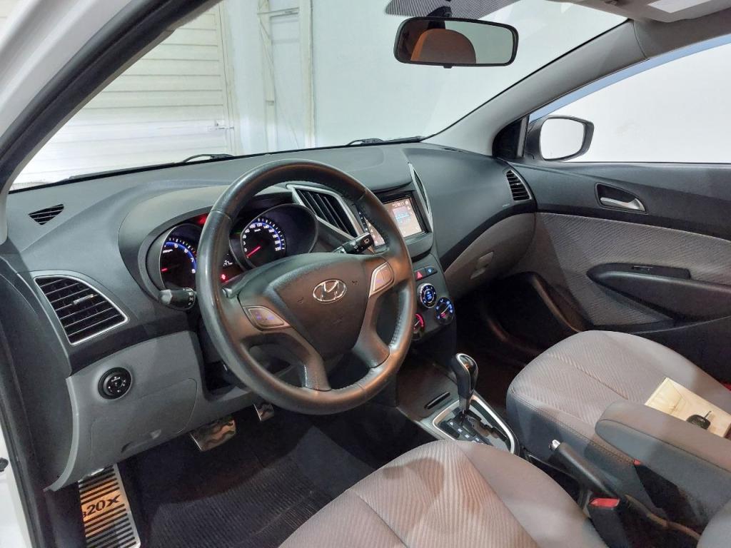 HYUNDAI HB 20 Hatch X - Foto