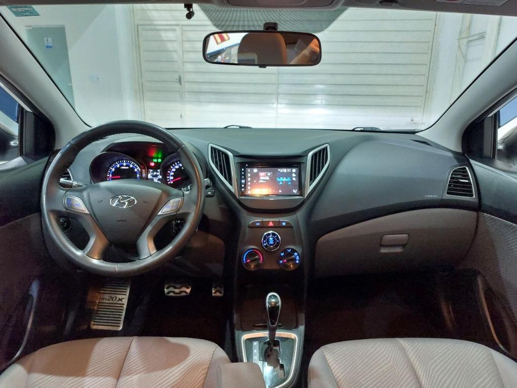 HYUNDAI HB 20 Hatch X - Foto