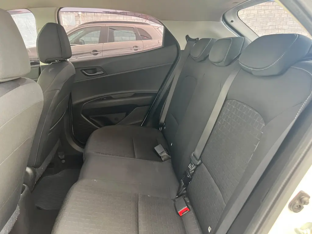 HYUNDAI HB 20 Hatch - Foto