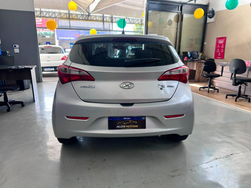 HYUNDAI HB 20 Hatch - Foto