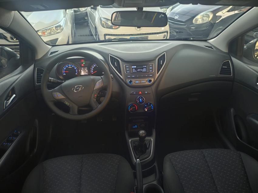 HYUNDAI HB 20 Hatch - Foto