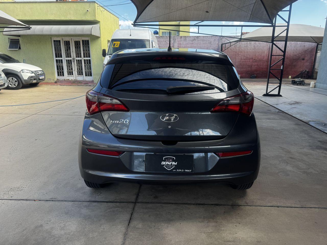 HYUNDAI HB 20 Hatch - Foto