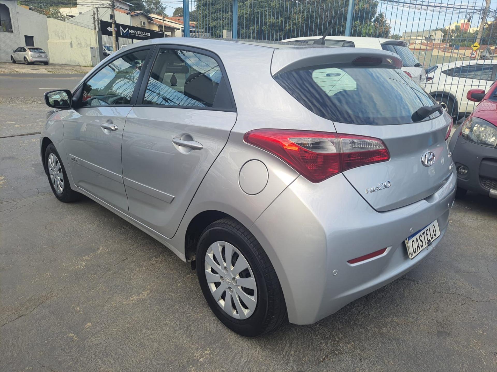 HYUNDAI HB 20 Hatch - Foto