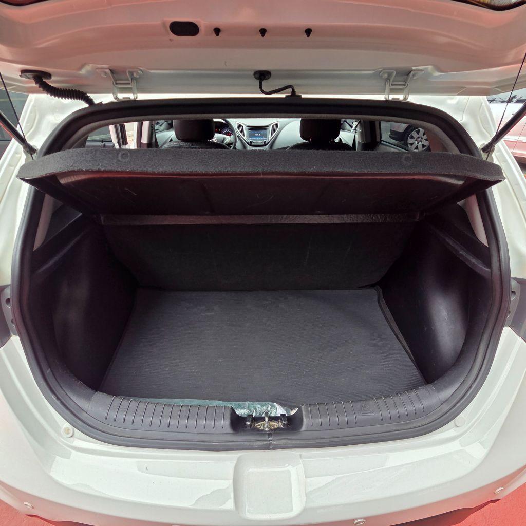 HYUNDAI HB 20 Hatch X - Foto