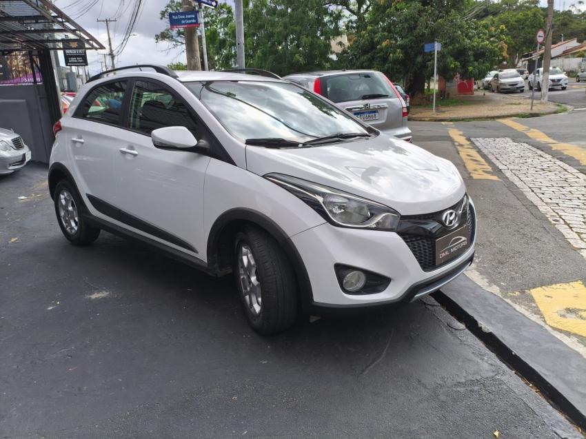 HYUNDAI HB 20 Hatch X - Foto
