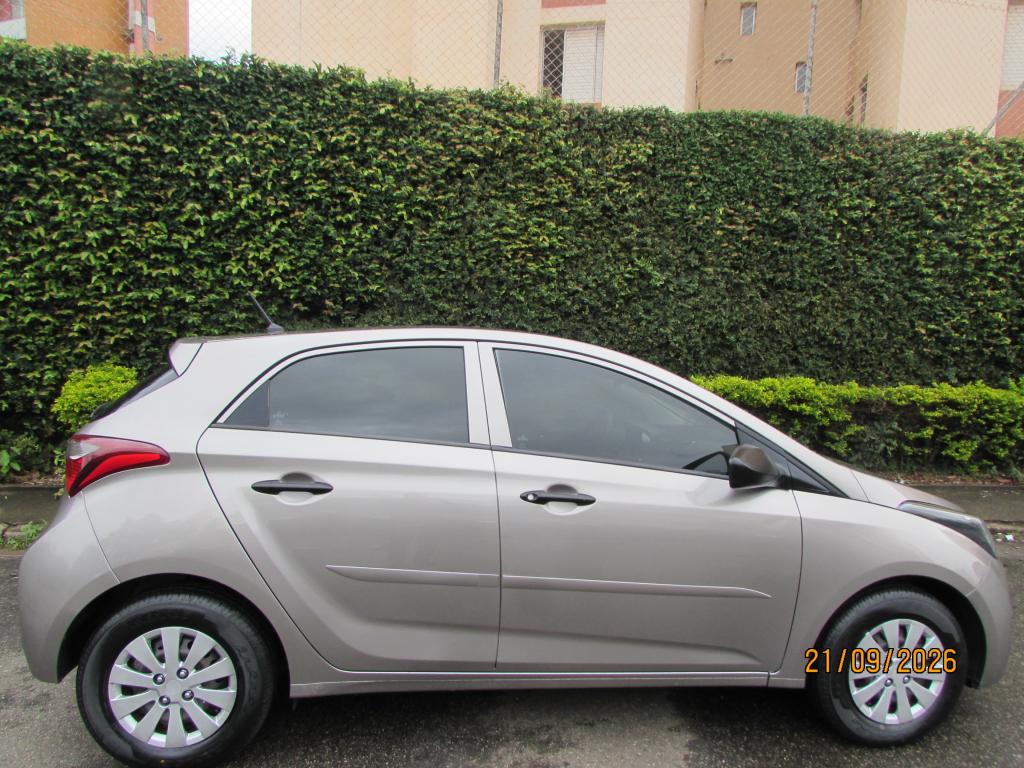 HYUNDAI HB 20 Hatch - Foto