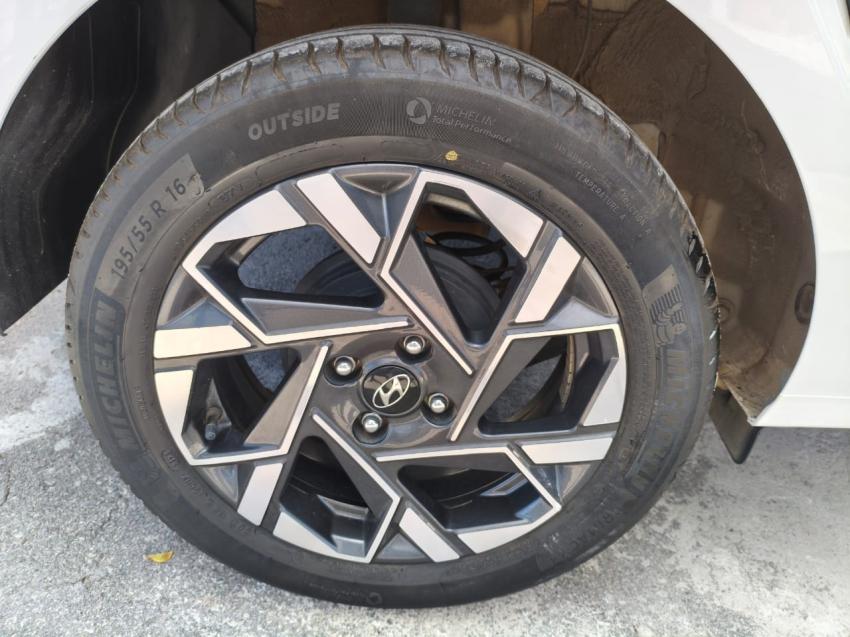 HYUNDAI HB 20 Hatch - Foto