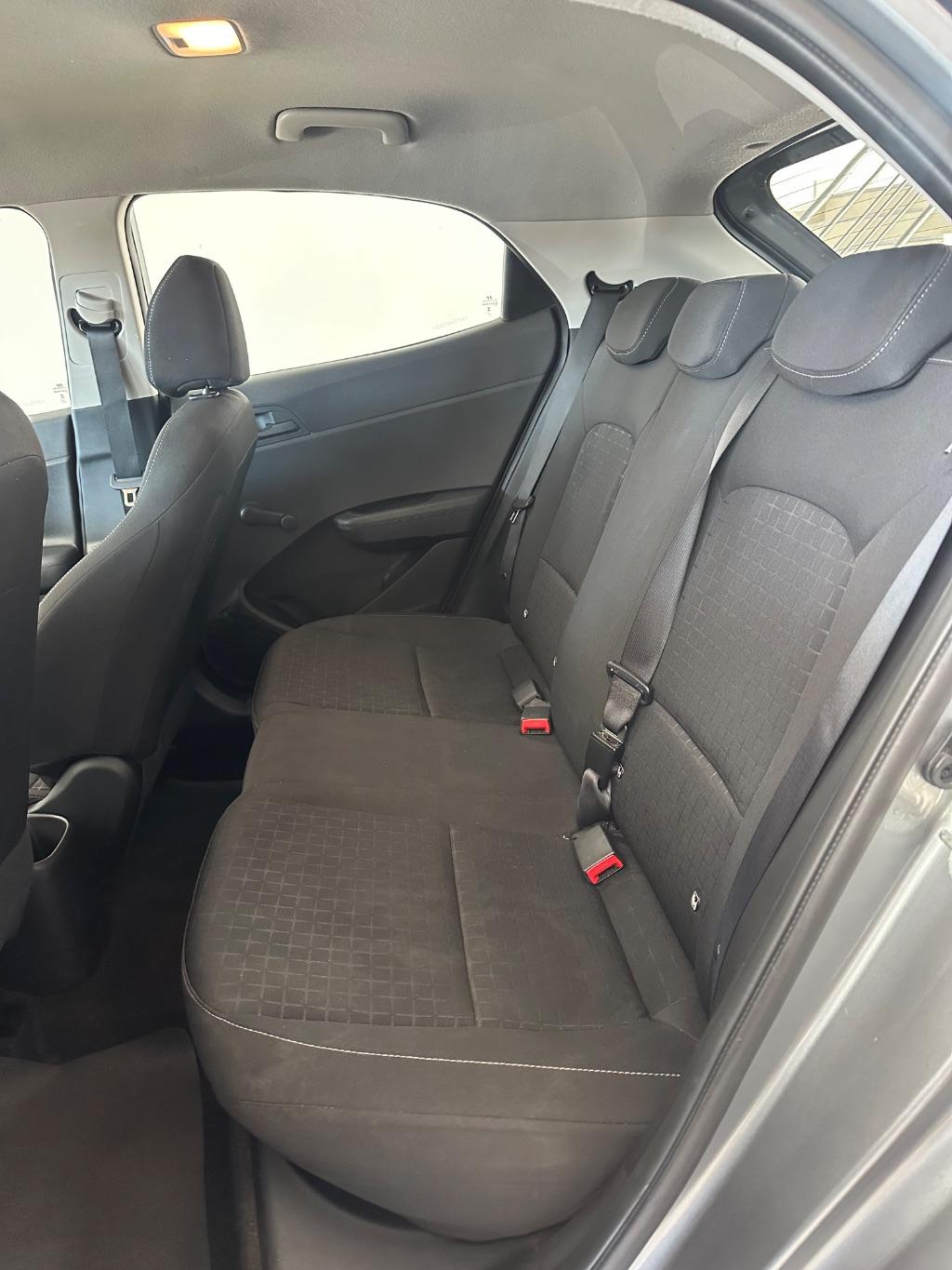 HYUNDAI HB 20 Hatch - Foto