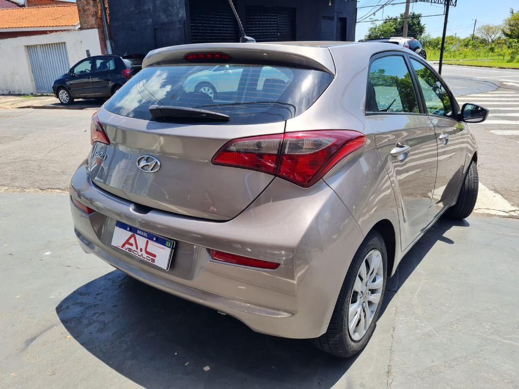 HYUNDAI HB 20 Hatch - Foto