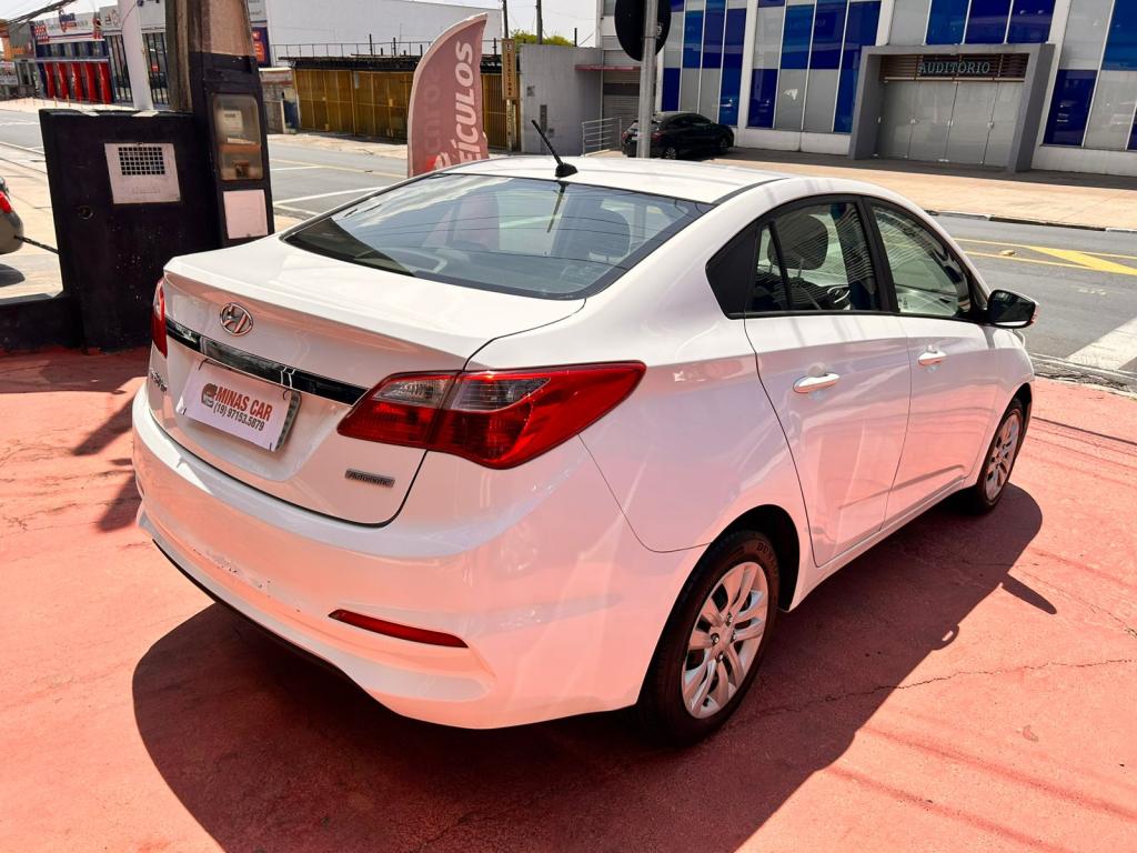 HYUNDAI HB 20 Sedan - Foto