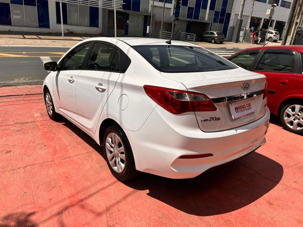 HYUNDAI HB 20 Sedan - Foto