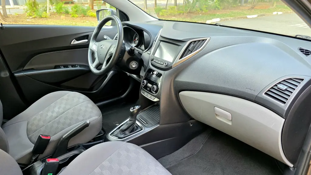 HYUNDAI HB 20 Sedan - Foto