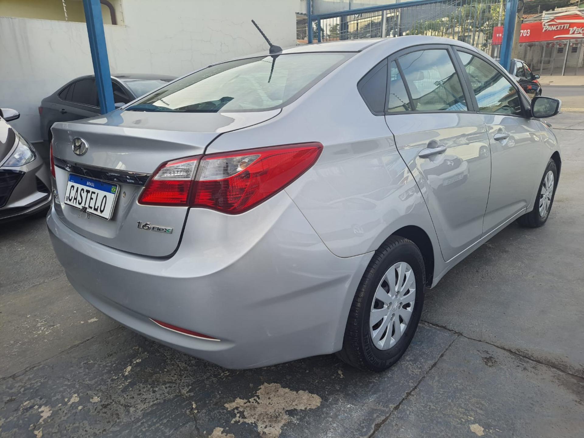 HYUNDAI HB 20 Sedan - Miniatura