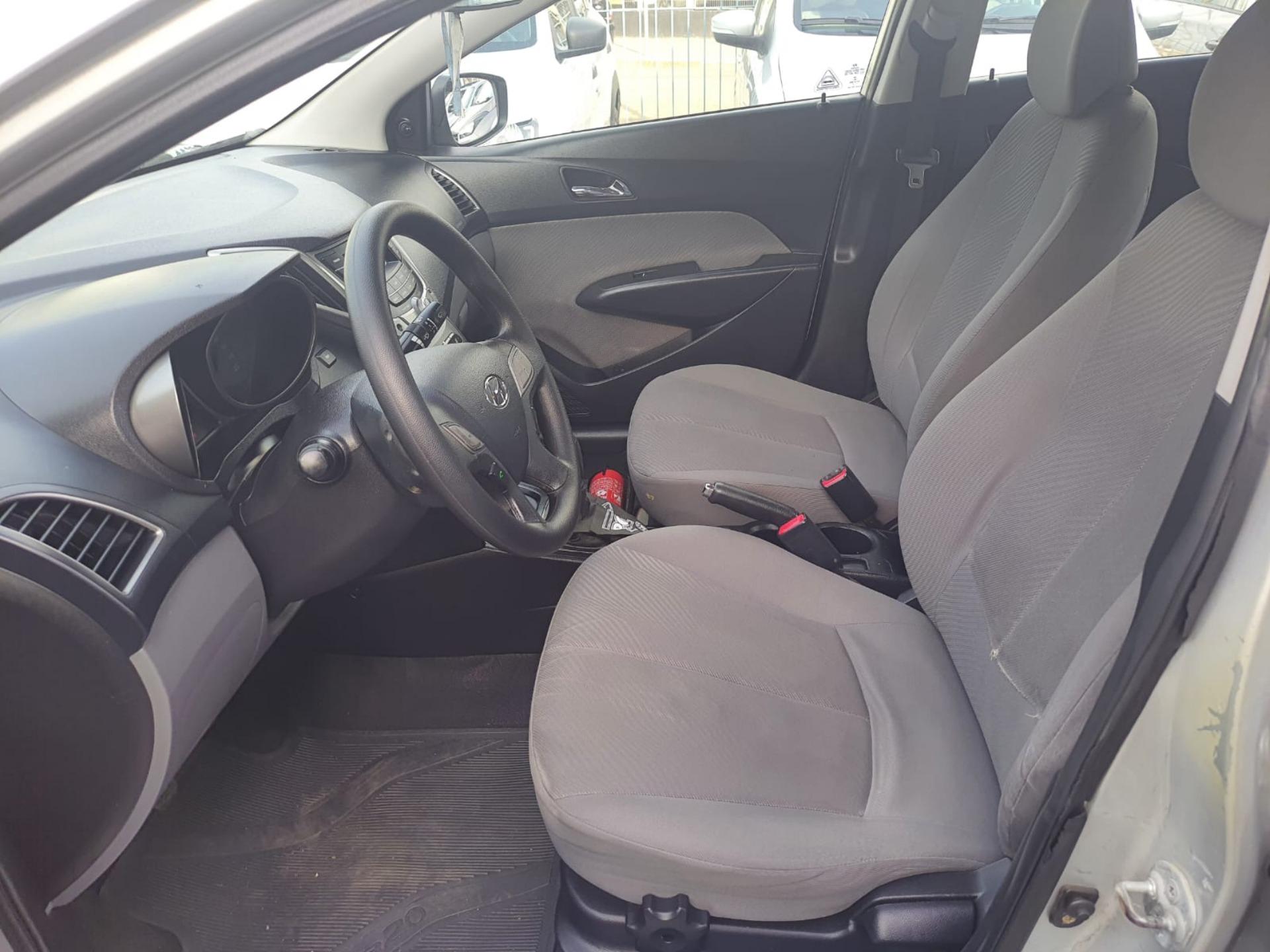 HYUNDAI HB 20 Sedan - Miniatura