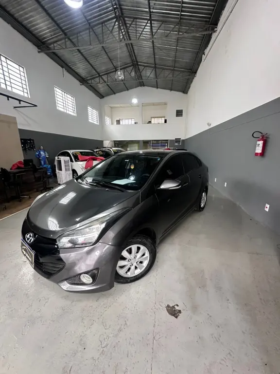 HYUNDAI HB 20 Sedan - Foto