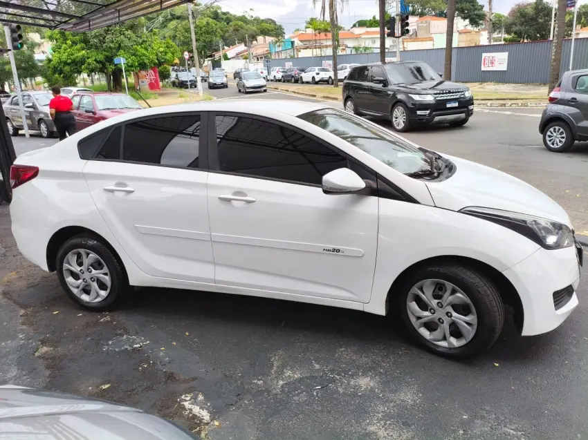 HYUNDAI HB 20 Sedan - Foto