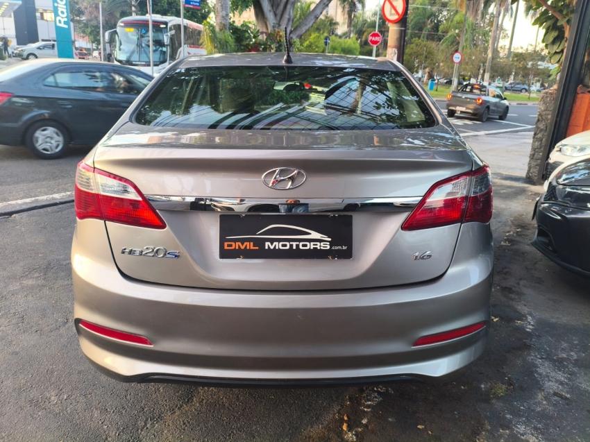 HYUNDAI HB 20 Sedan - Foto