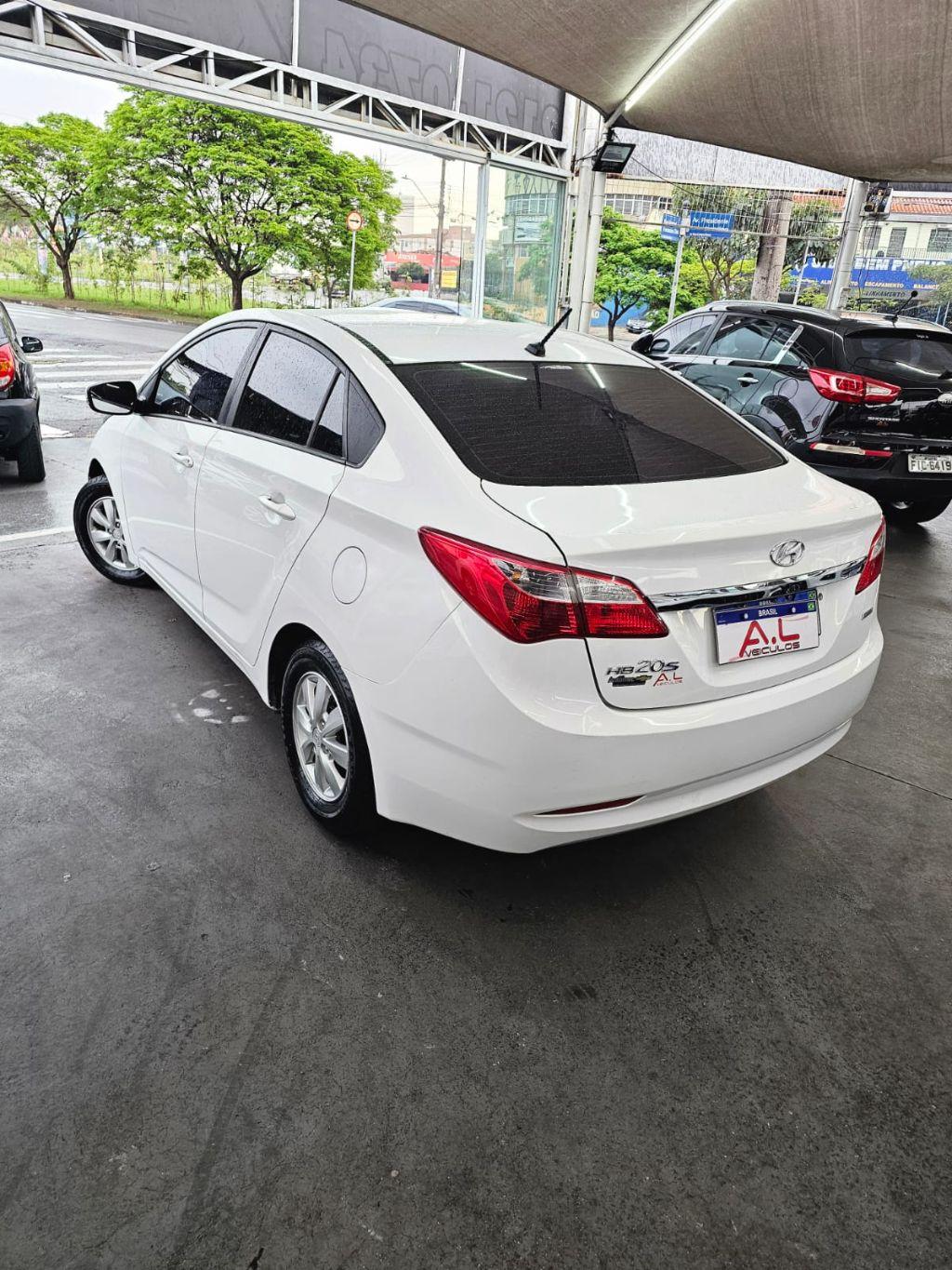 HYUNDAI HB 20 Sedan - Foto