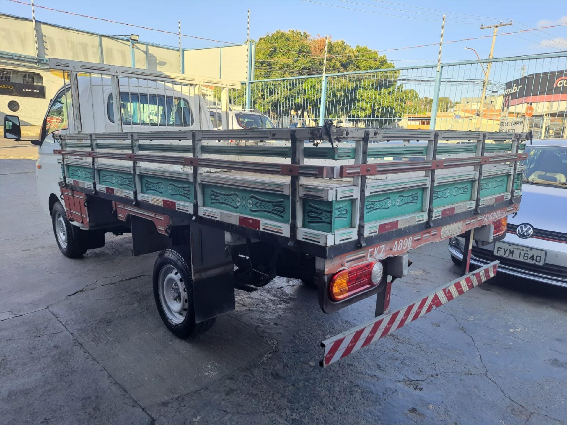 HYUNDAI HR - Miniatura