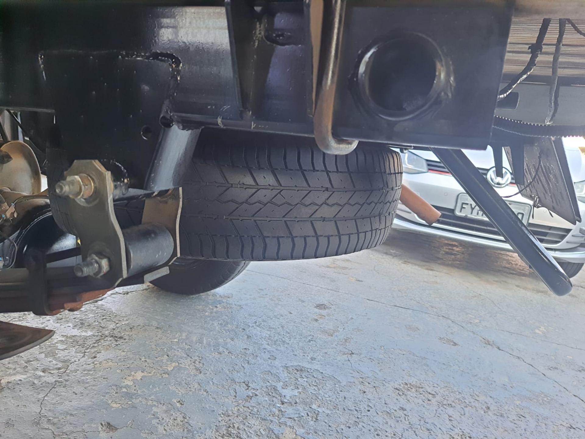 HYUNDAI HR - Miniatura