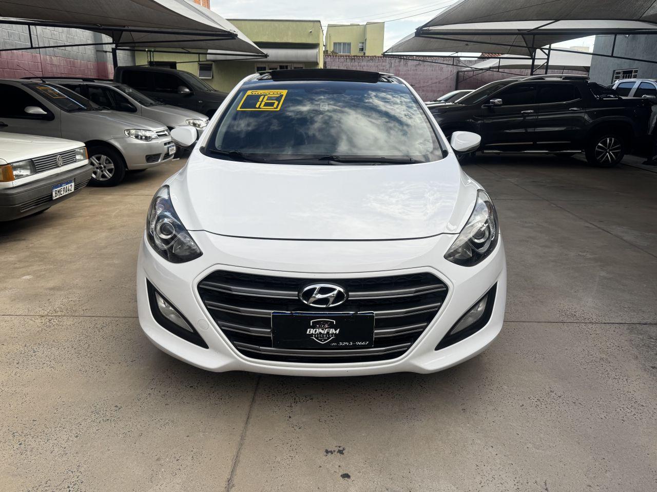 HYUNDAI I30 - Foto