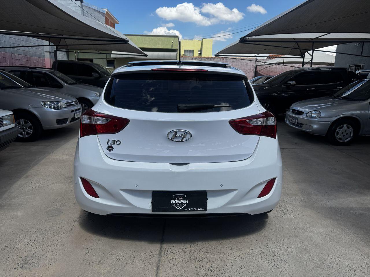 HYUNDAI I30 - Foto