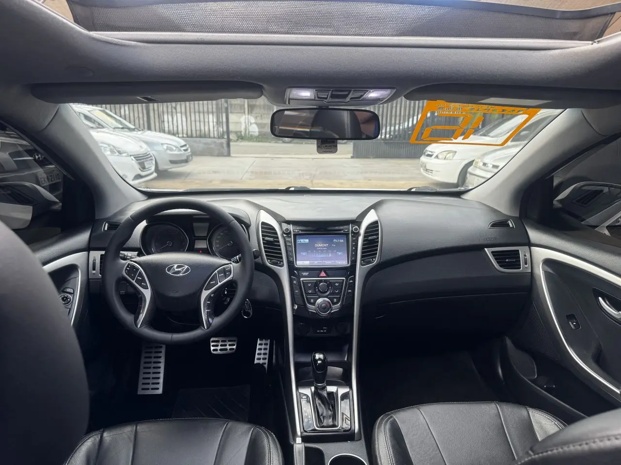 HYUNDAI I30 - Foto