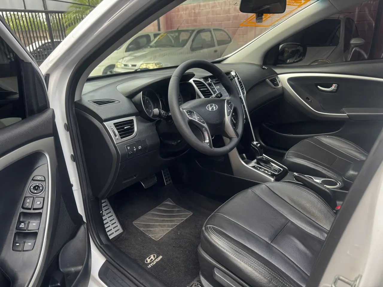 HYUNDAI I30 - Foto