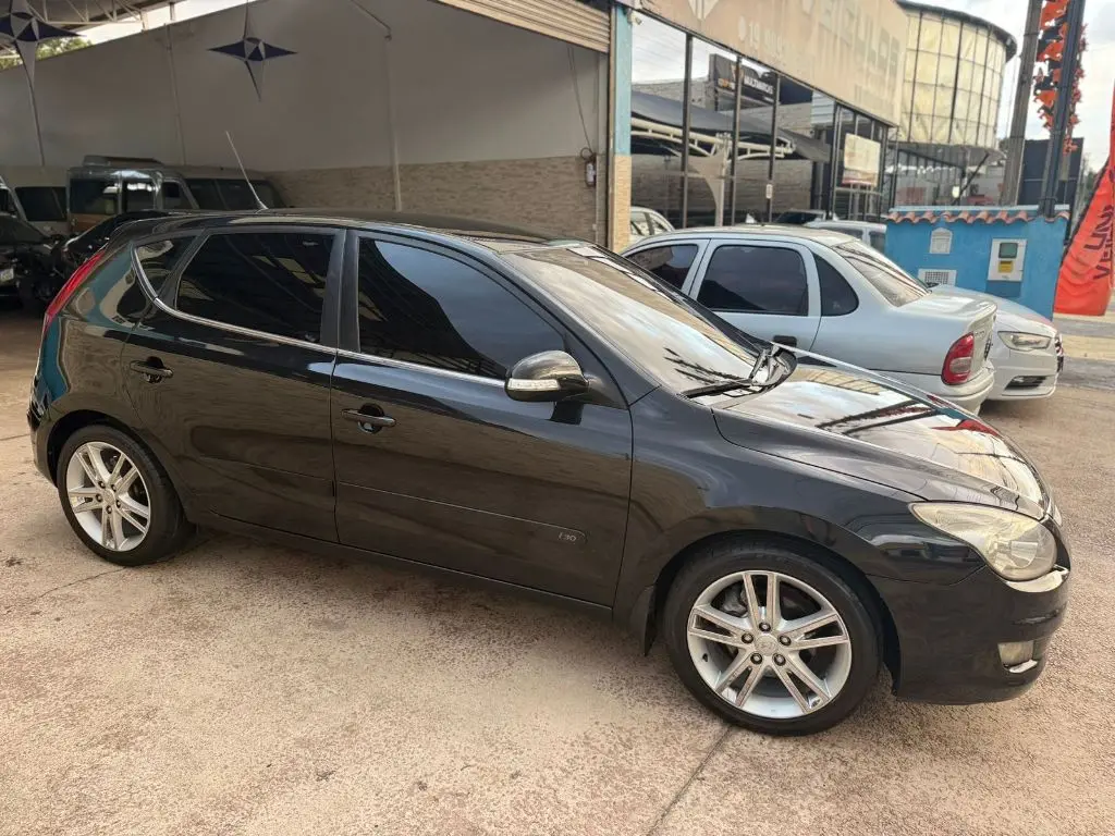 HYUNDAI I30 - Foto