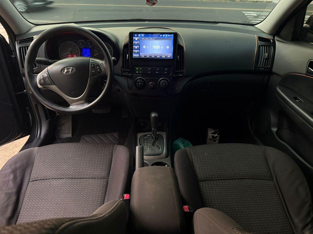 HYUNDAI I30 - Foto