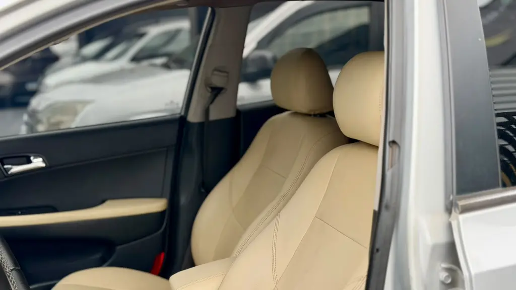 HYUNDAI I30 - Foto