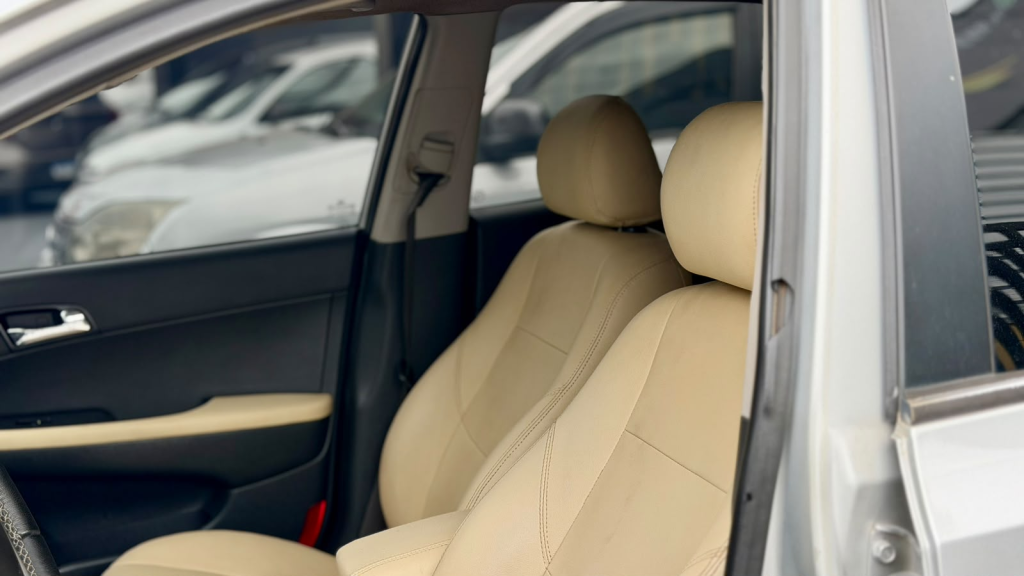 HYUNDAI I30 - Foto