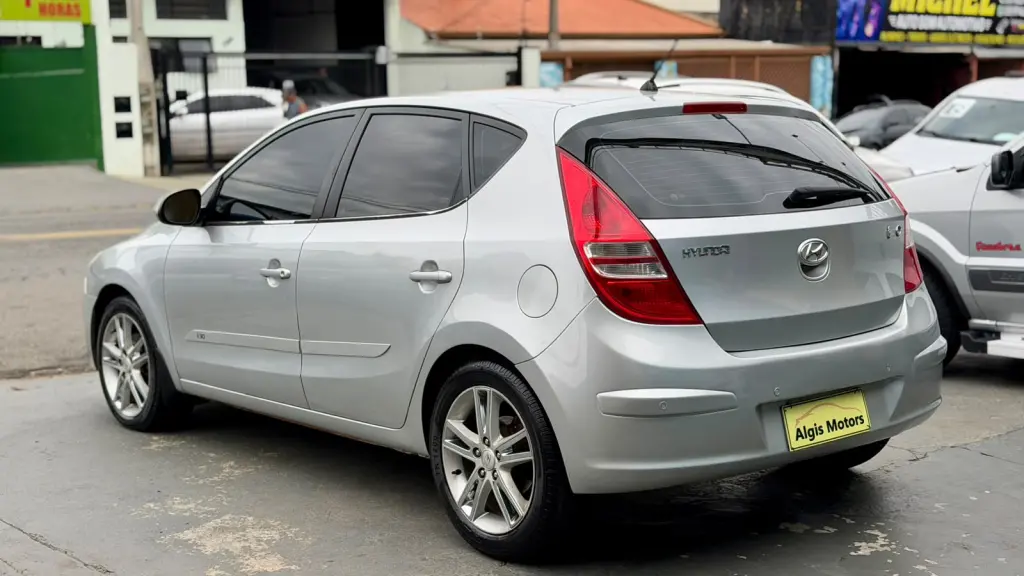 HYUNDAI I30 - Foto