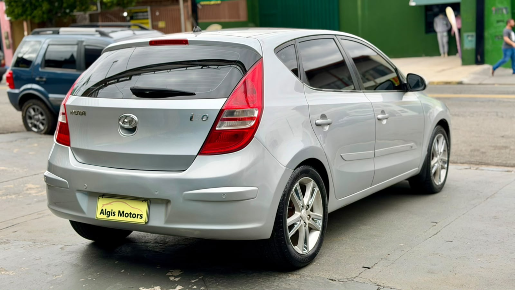 HYUNDAI I30 - Foto
