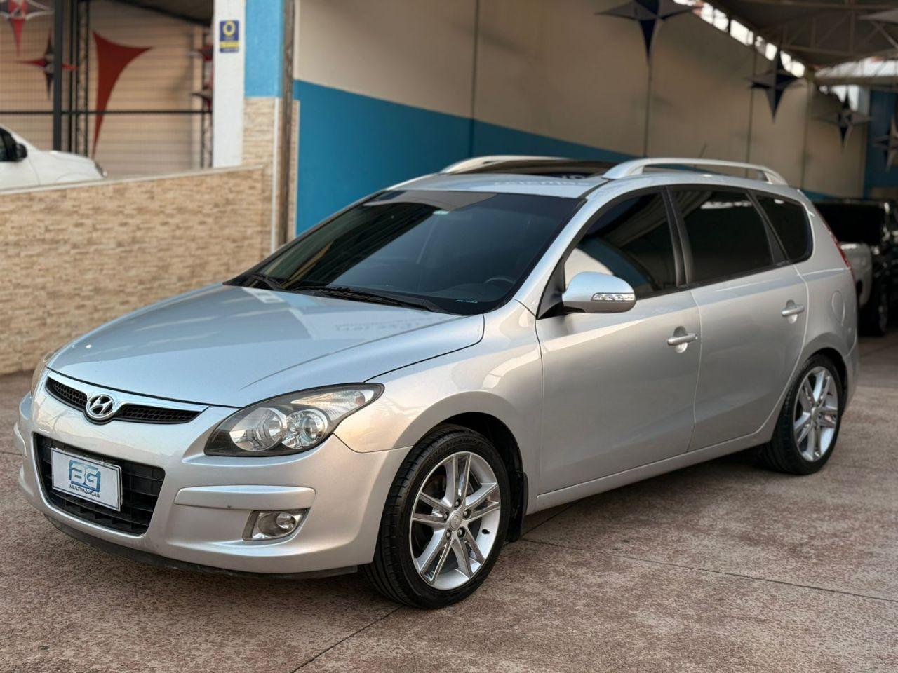 HYUNDAI I30 CW - Miniatura