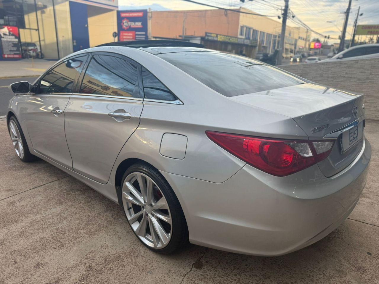 HYUNDAI Sonata - Miniatura